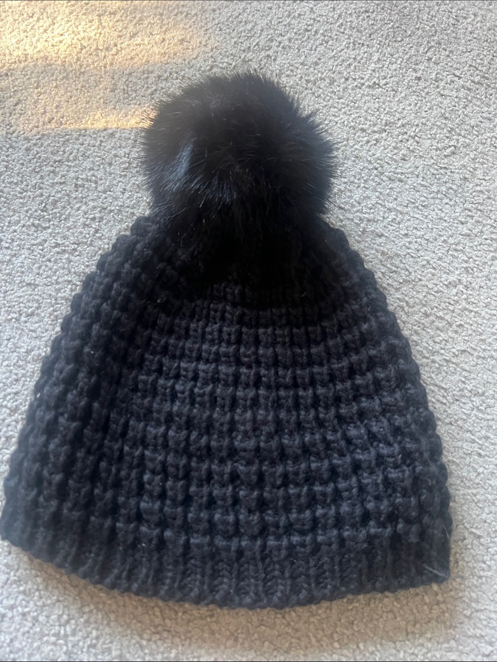 KYI KYI Black waffle Knit Pom Beanie Hat - Women's Winter Accessory